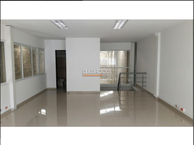 Bodega en arriendo en San Nicolas, Cali, 250 m² · foto 5 de 7