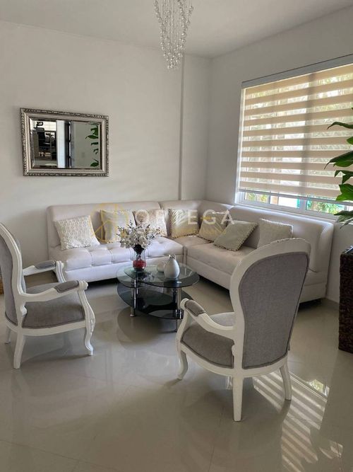 Casa de 4 alcobas en venta en Ruitoque, Piedecuesta, 400 m² · foto 4 de 17