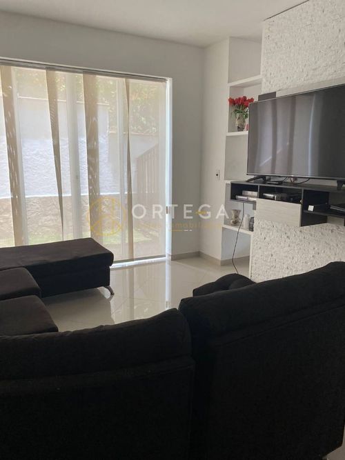 Casa de 4 alcobas en venta en Ruitoque, Piedecuesta, 400 m² · foto 5 de 17