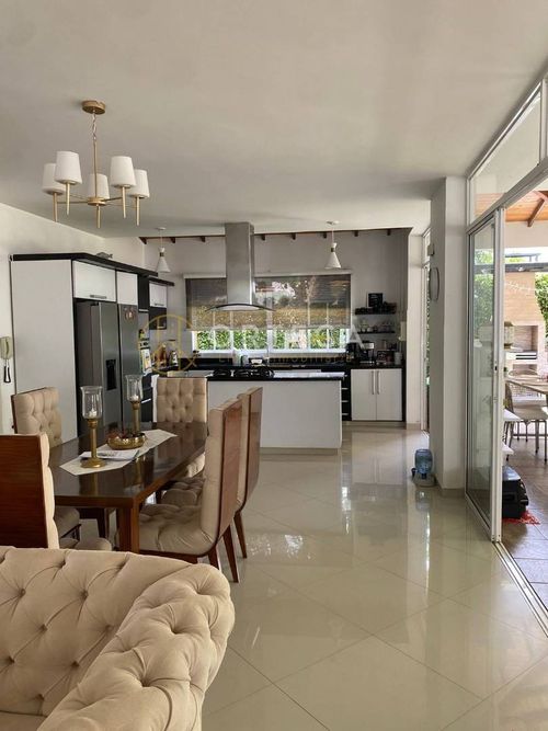 Casa de 4 alcobas en venta en Ruitoque, Piedecuesta, 400 m² · foto 6 de 17