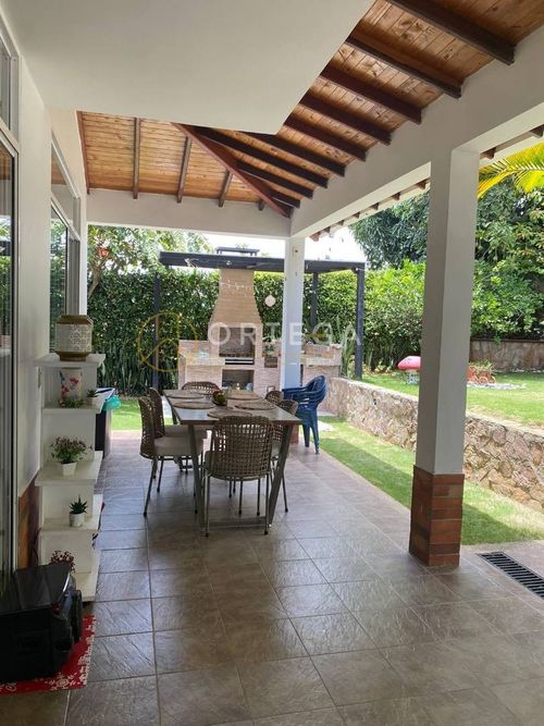 Casa de 4 alcobas en venta en Ruitoque, Piedecuesta, 400 m² · foto 10 de 17