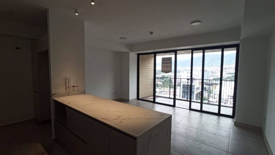 Apartamento de 3 alcobas en venta en Cañaveral, Floridablanca, 98 m² · foto 2 de 19