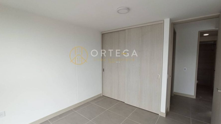 Apartamento de 3 alcobas en venta en Cañaveral, Floridablanca, 98 m² · foto 14 de 19