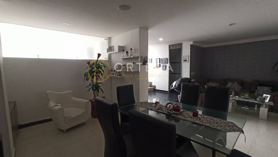 Casa de 4 alcobas en venta en Lagos Del Cacique, Bucaramanga, 240 m² · foto 7 de 24