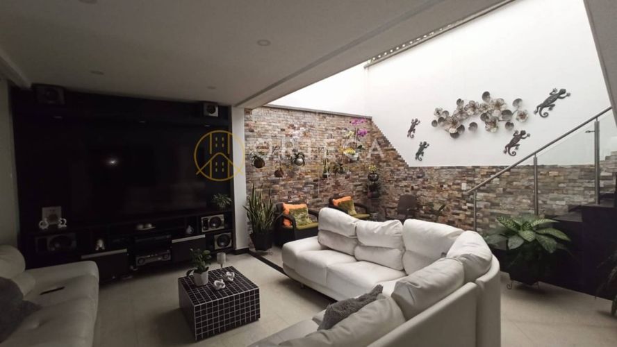 Casa de 4 alcobas en venta en Lagos Del Cacique, Bucaramanga, 240 m² · foto 8 de 24