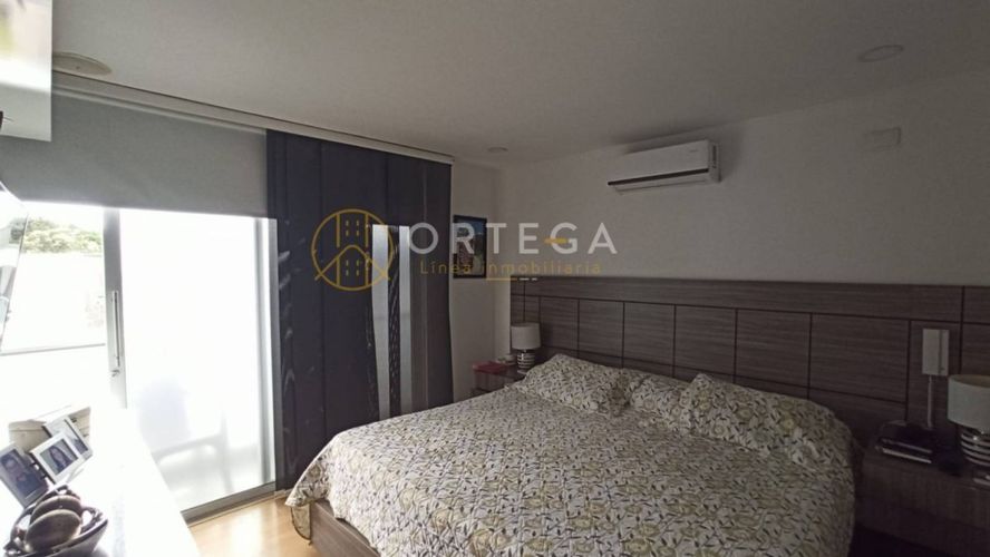 Casa de 4 alcobas en venta en Lagos Del Cacique, Bucaramanga, 240 m² · foto 13 de 24