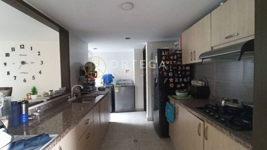 Apartamento de 4 alcobas en venta en Ciudadela Real De Minas, Bucaramanga, 165 m² · foto 2 de 23