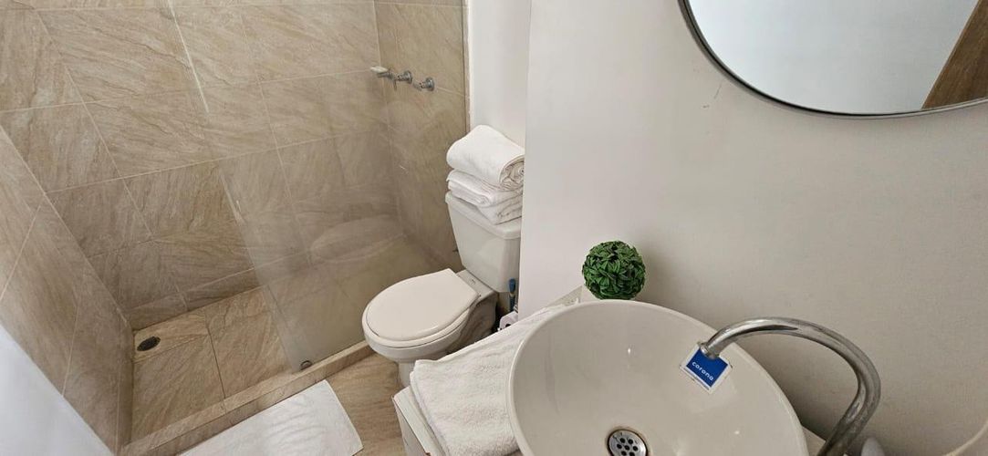 Edificio en venta en Santa Teresita, Cali, 1210 m² · foto 6 de 24
