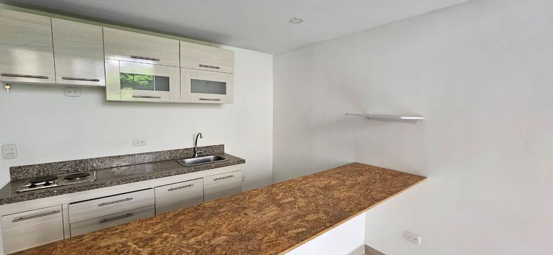 Edificio en venta en Santa Teresita, Cali, 1210 m² · foto 22 de 24