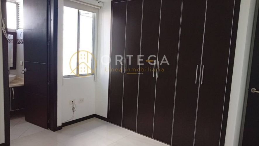 Apartamento de 3 alcobas en venta en Sotomayor, Bucaramanga, 86 m² · foto 4 de 17
