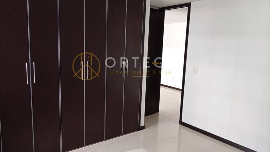 Apartamento de 3 alcobas en venta en Sotomayor, Bucaramanga, 86 m² · foto 6 de 17
