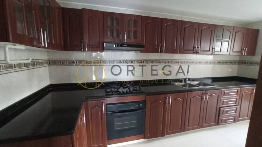 Apartamento de 3 alcobas en venta en Sotomayor, Bucaramanga, 132 m² · foto 7 de 24