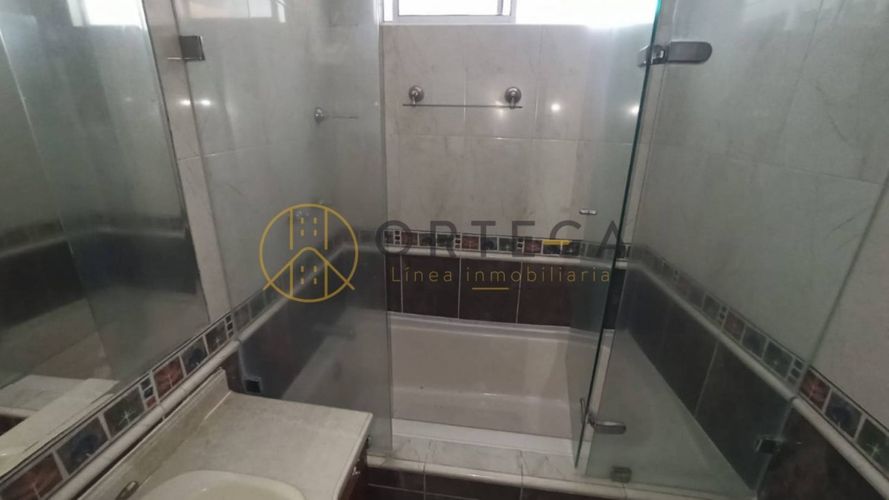 Apartamento de 3 alcobas en venta en Sotomayor, Bucaramanga, 132 m² · foto 16 de 24