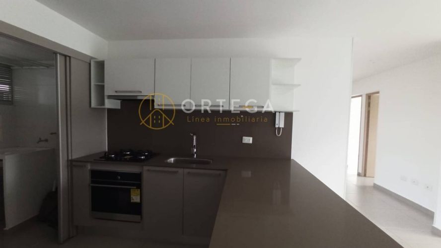 Apartamento de 3 alcobas en venta en Cañaveral, Floridablanca, 134 m² · foto 3 de 24