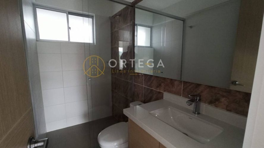 Apartamento de 3 alcobas en venta en Cañaveral, Floridablanca, 134 m² · foto 8 de 24