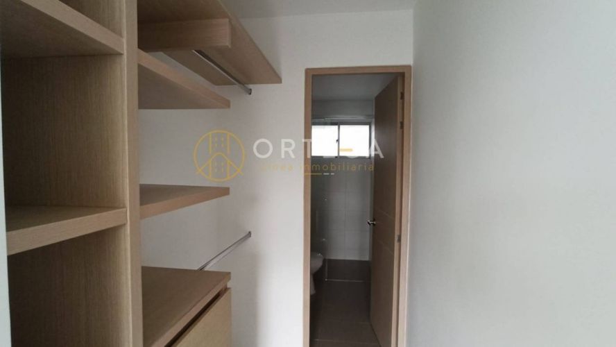 Apartamento de 3 alcobas en venta en Cañaveral, Floridablanca, 134 m² · foto 11 de 24
