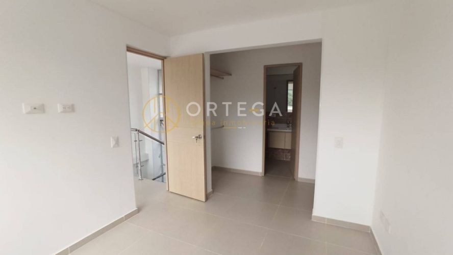 Apartamento de 3 alcobas en venta en Cañaveral, Floridablanca, 134 m² · foto 13 de 24
