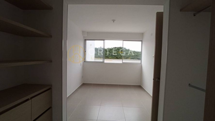 Apartamento de 3 alcobas en venta en Cañaveral, Floridablanca, 134 m² · foto 15 de 24