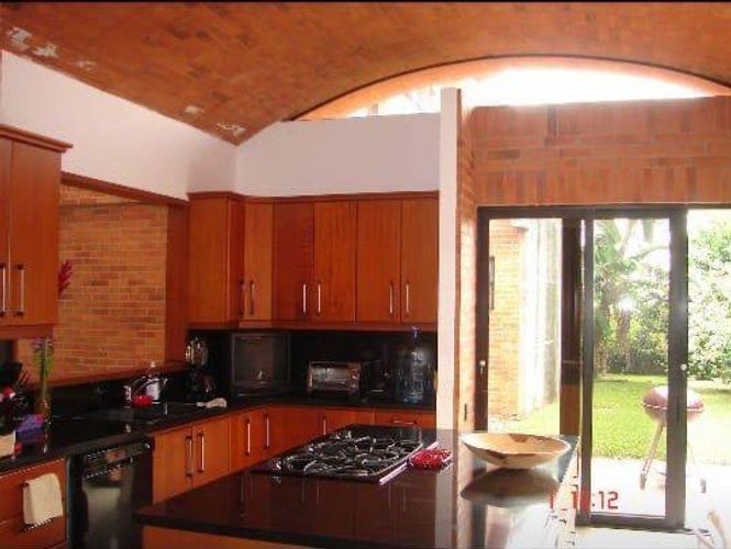 Casa de 5 alcobas en venta en Ciudad Jardin, Cali, 480 m² · foto 6 de 12