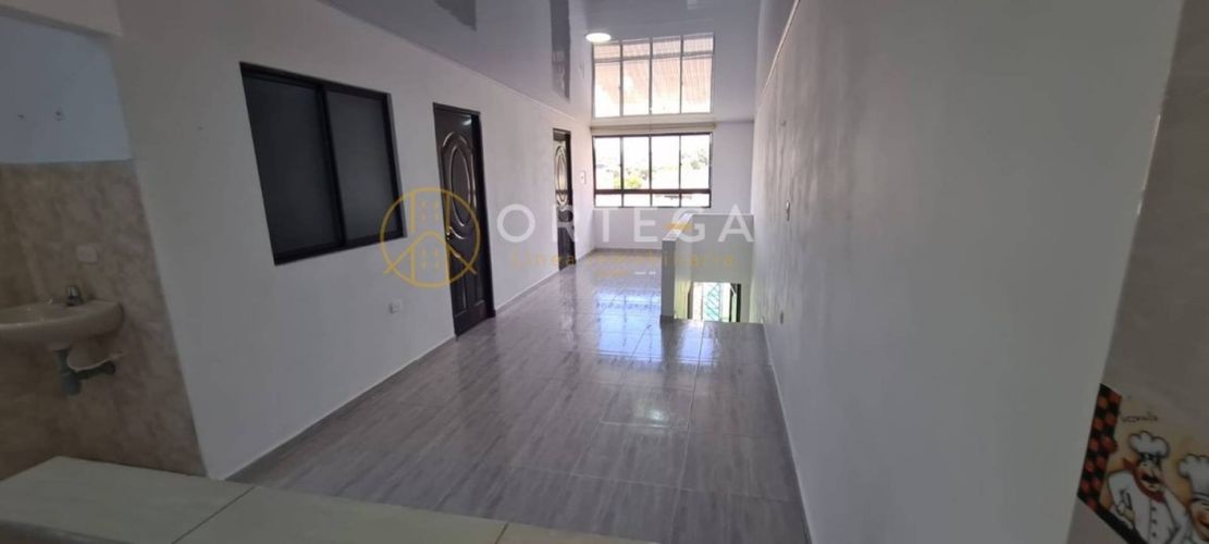 Apartamento de 4 alcobas en venta en San Antonio Del Carrizal, Girón, 120 m² · foto 4 de 19