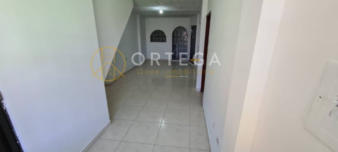 Apartamento de 4 alcobas en venta en San Antonio Del Carrizal, Girón, 120 m² · foto 12 de 19