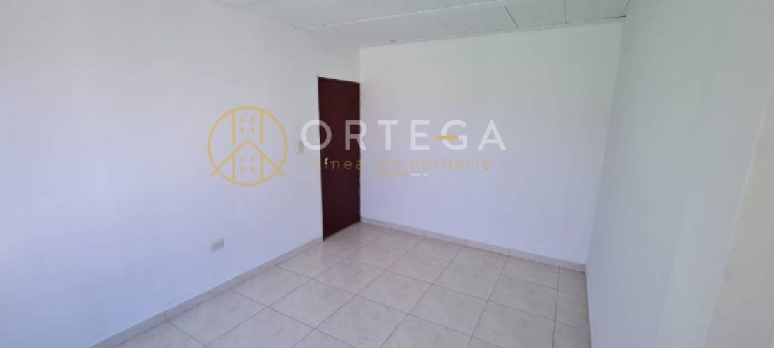 Apartamento de 4 alcobas en venta en San Antonio Del Carrizal, Girón, 120 m² · foto 14 de 19