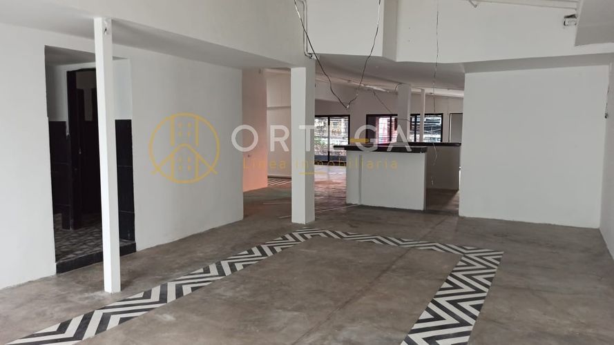 Local en arriendo en Cabecera Del Llano, Bucaramanga, 220 m² · foto 11 de 18