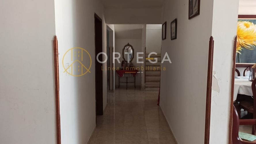 Apartamento de 3 alcobas en venta en Sotomayor, Bucaramanga, 215 m² · foto 6 de 24