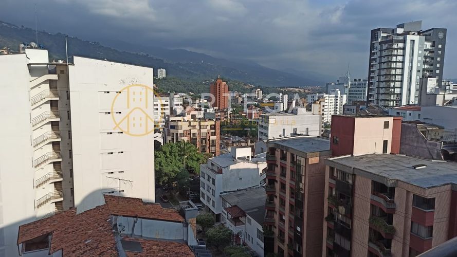 Apartamento de 3 alcobas en venta en Sotomayor, Bucaramanga, 215 m² · foto 9 de 24