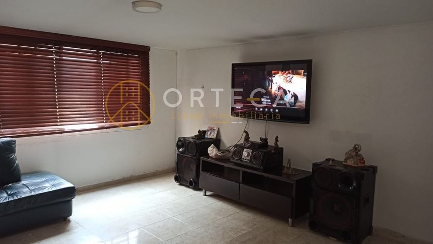 Apartamento de 3 alcobas en venta en Sotomayor, Bucaramanga, 215 m² · foto 12 de 24