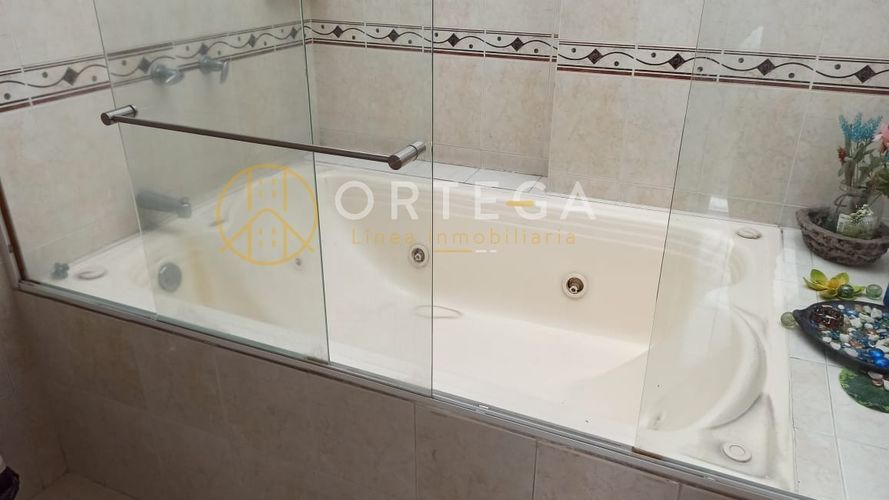 Apartamento de 3 alcobas en venta en Sotomayor, Bucaramanga, 215 m² · foto 21 de 24