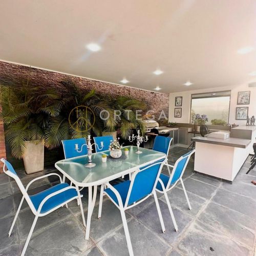 Casa de 3 alcobas en venta en Rio Frio, Floridablanca, 680 m² · foto 12 de 14