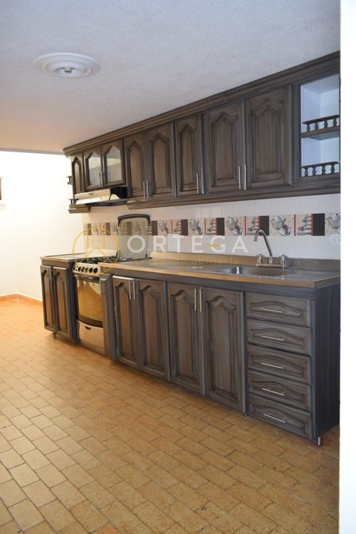 Casa de 4 alcobas en venta en Cañaveral, Floridablanca, 190 m² · foto 4 de 21