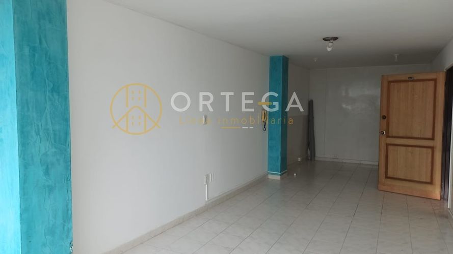 Oficina en arriendo en Centro, Bucaramanga, 32 m² · foto 3 de 8