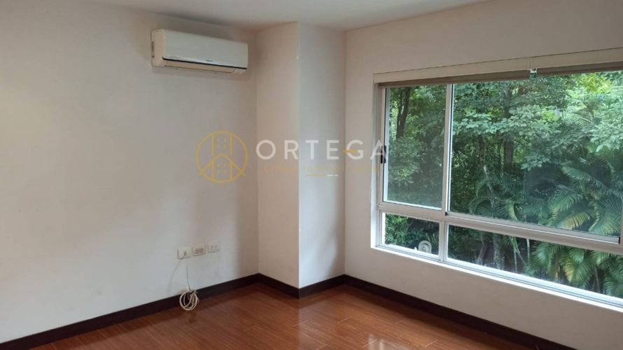 Casa de 5 alcobas en venta en Terrazas De Menzuli, Floridablanca, 460 m² · foto 14 de 24