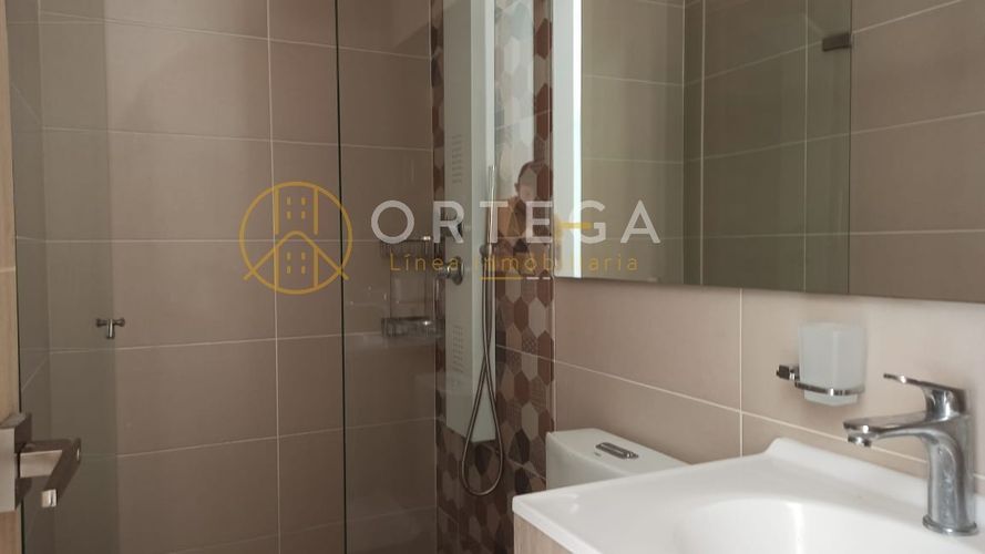 Casa de 4 alcobas en venta en Terrazas De Menzuli, Floridablanca, 340 m² · foto 8 de 22