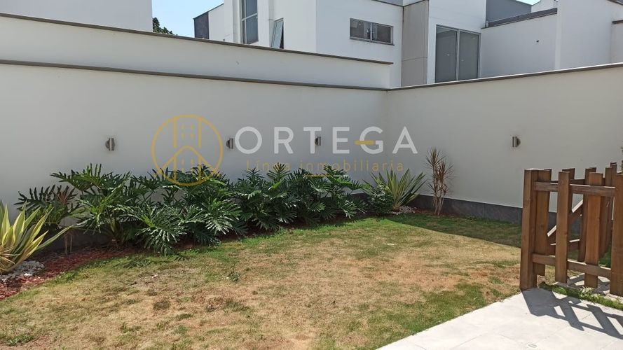 Casa de 4 alcobas en venta en Terrazas De Menzuli, Floridablanca, 340 m² · foto 10 de 22