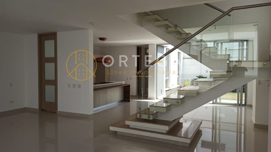 Casa de 4 alcobas en venta en Terrazas De Menzuli, Floridablanca, 340 m² · foto 11 de 22