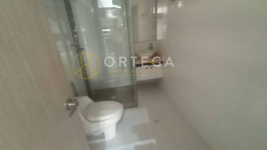 Apartamento de 3 alcobas en venta en Cabecera Del Llano, Bucaramanga, 200 m² · foto 19 de 21