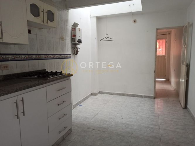 Casa de 4 alcobas en venta en Andalucia, Floridablanca, 140 m² · foto 5 de 21