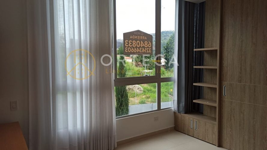 Casa de 4 alcobas en venta en Casco Antiguo - Floridablanca, Floridablanca, 367 m² · foto 17 de 24