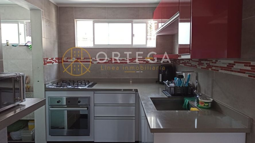 Apartamento de 4 alcobas en venta en Cañaveral, Floridablanca, 214 m² · foto 3 de 24