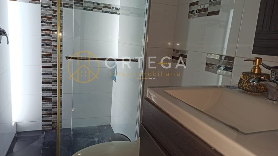 Apartamento de 4 alcobas en venta en Cañaveral, Floridablanca, 214 m² · foto 6 de 24