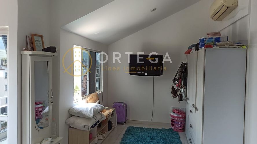 Apartamento de 4 alcobas en venta en Cañaveral, Floridablanca, 214 m² · foto 9 de 24
