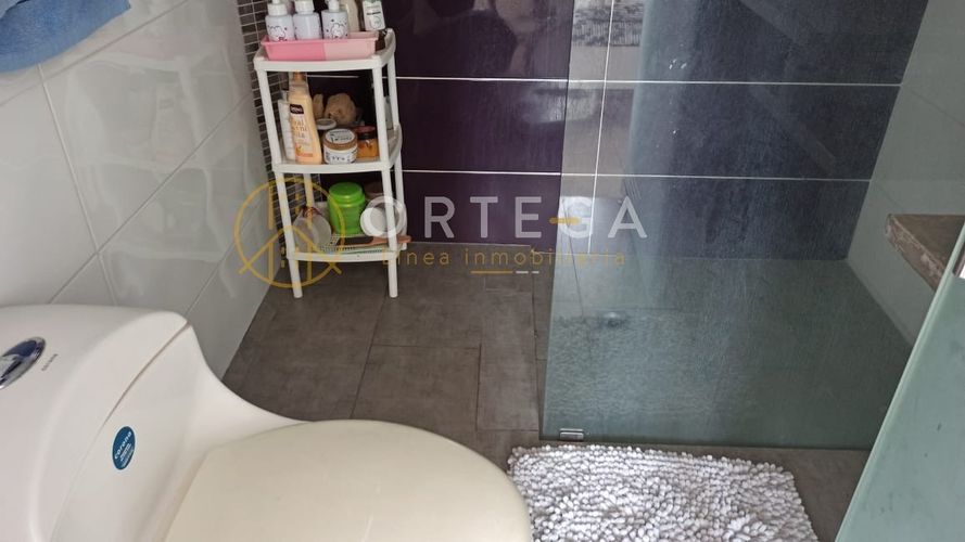 Apartamento de 4 alcobas en venta en Cañaveral, Floridablanca, 214 m² · foto 10 de 24