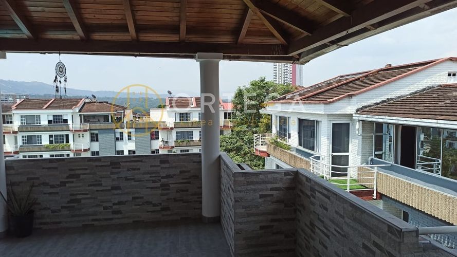 Apartamento de 4 alcobas en venta en Cañaveral, Floridablanca, 214 m² · foto 17 de 24