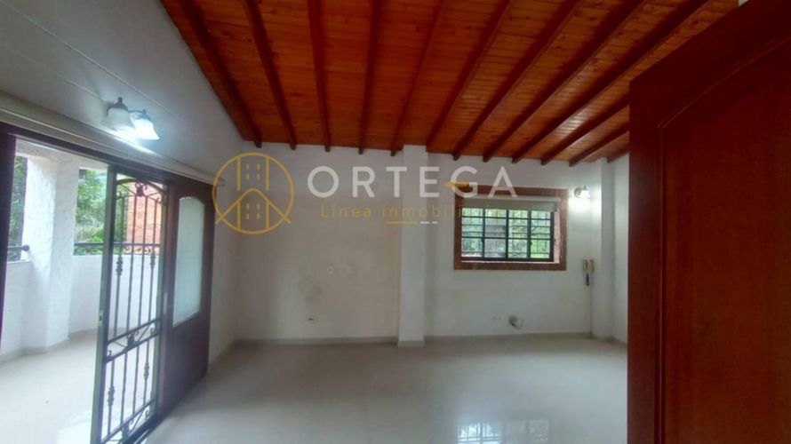 Casa de 4 alcobas en venta en Ruitoque, Piedecuesta, 330 m² · foto 11 de 24