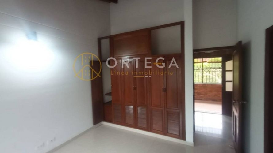 Casa de 4 alcobas en venta en Ruitoque, Piedecuesta, 330 m² · foto 13 de 24