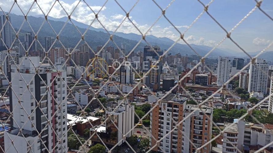 Apartamento de 3 alcobas en venta en La Aurora, Bucaramanga, 130 m² · foto 6 de 24