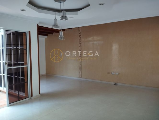 Casa de 3 alcobas en venta en Cañaveral, Floridablanca, 247 m² · foto 11 de 24